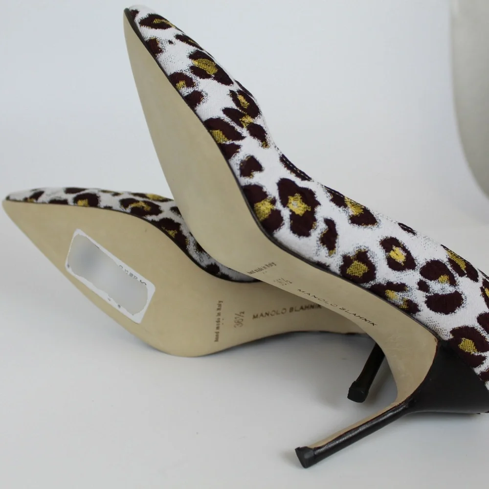 NEW Manolo Blahnik BB Leopard Print Pointed Toe Pumps Multi EU 36.5